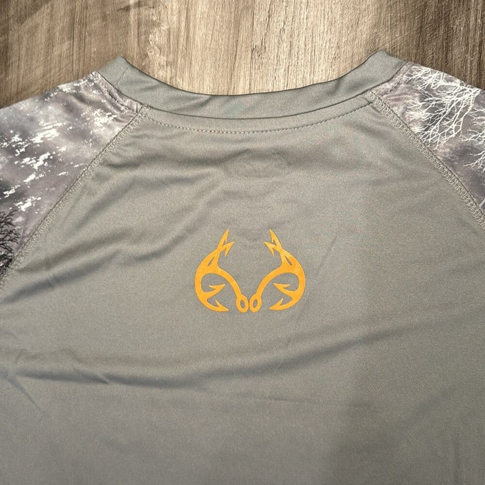 RealTree Fishing Tee - Large - Picture 5 of 7